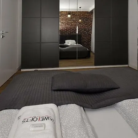 Apartament Zablocie Riverside Wawelofts شقة
